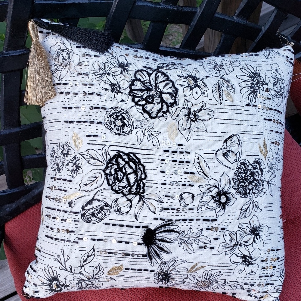 Accent Pillow 12x12